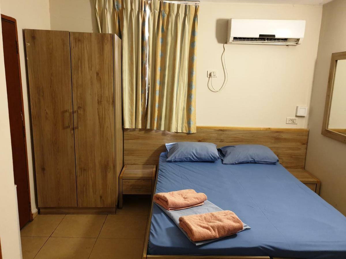 Bergik Hotel Tiberias Buitenkant foto