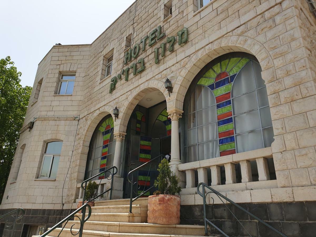 Bergik Hotel Tiberias Buitenkant foto